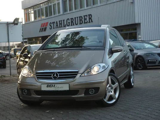 Mercedes-Benz A 200
